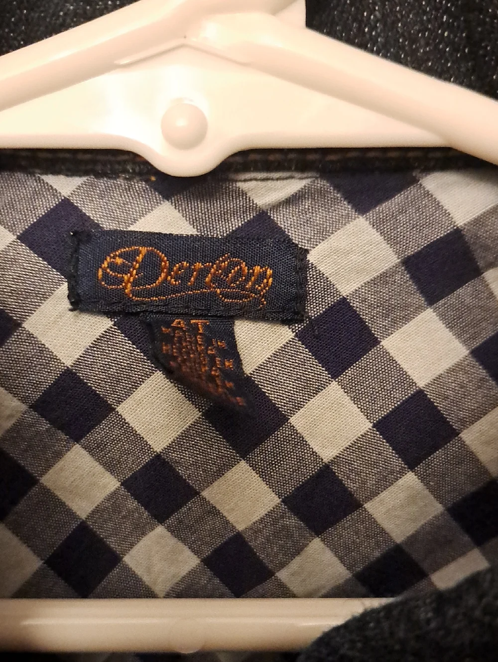 Dereon stylish dark